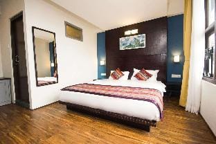 Bumblebee Bed & Breakfast  Bed and Breakfast in India
