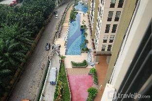 Stylish Comfy 2BR at Transpark Cibubur By Travelio Apartment in West Java