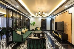 MOMO HOMESTAY HẠ LONG Villa in Laos