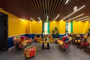 MOMO HOMESTAY HẠ LONG Villa in Laos