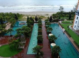 TIMURBAY SEAFRONT RESIDENCE BY ROSHAN Apartment in Terengganu, Malaysia