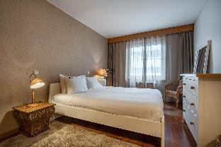 Nomad's Family - 2BDR Beach Vibe Matosinhos Apartment in Matosinhos