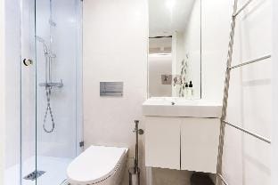 CHARMING SANTOS by HOMING Apartment in Lisbon