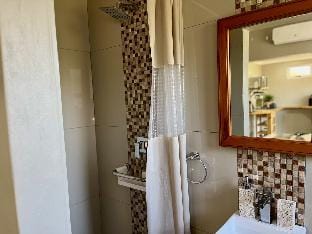The Boshoff Compact Double Apartment in Durban