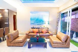 the time C12 Villa in Pattaya City