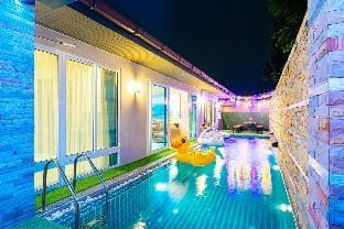 the time C12 Villa in Pattaya City
