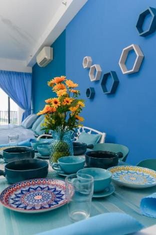 OceanBlue: Gurney Seaview F&B zone Coastal Beach Apartment in Tanjung Bungah