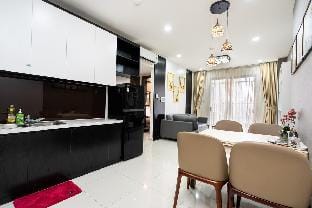 Saigon Royal 2br/1wc Luxury apar Apartment in Ho Chi Minh City