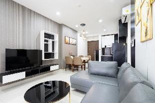 Saigon Royal 2br/1wc Luxury apar Apartment in Ho Chi Minh City