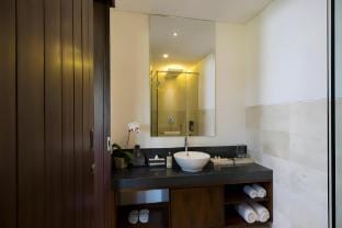 Cozy Junior Suit with Share Pool #P6 Apartment in Sukawati