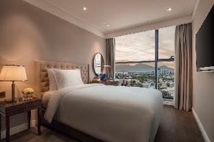 Modern 2BDR Condo|Rooftop Pool,Gym, Sauna Apartment in Da Nang