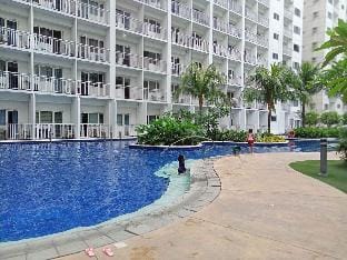 Shore Residences by Alma Apartment in Pasay