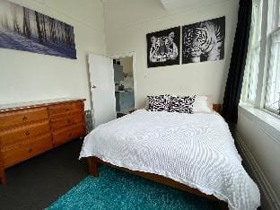 Beach house in Oriental Parade Vacation rental in Wellington