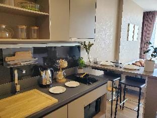 Oka Haus 素坤逸36号酒店,度假式公寓,中心区,高层美景 Apartment in Bangkok