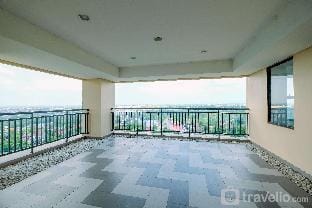 Elegant 2BR at Transpark Cibubur By Travelio Apartment in West Java