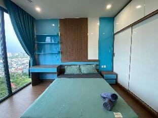 Happy 2 Bedrooms 2 wc The Matrix One Vacation rental in Laos