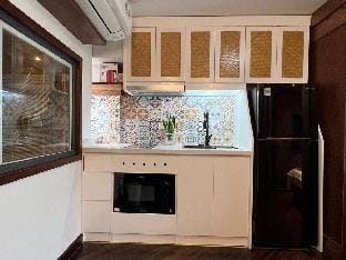 Apartment 6• Big Balcony•Old Quarter•Best Location Apartment in Hanoi