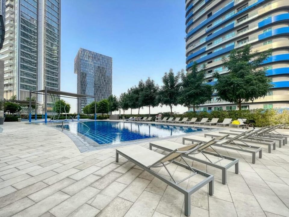 Ultra modern 3 BR w/ burj and fountain view Vacation rental in Dubai
