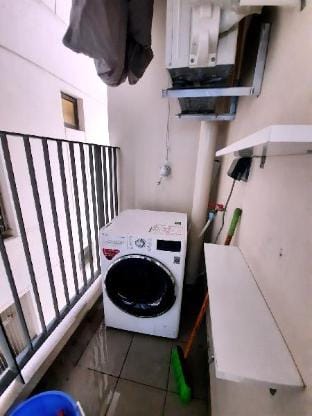 Happy 3 Bedrooms 2 wc Vinhomes Dcapital Apartment in Laos