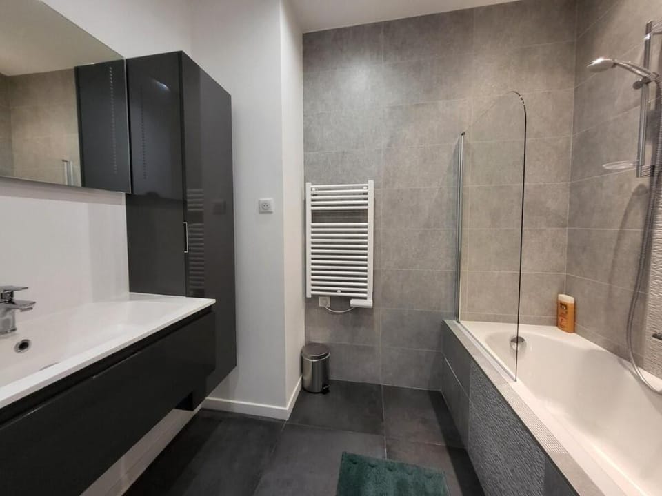 Superbe Villa: Spa & Billard - Paris 35min Villa in Massy
