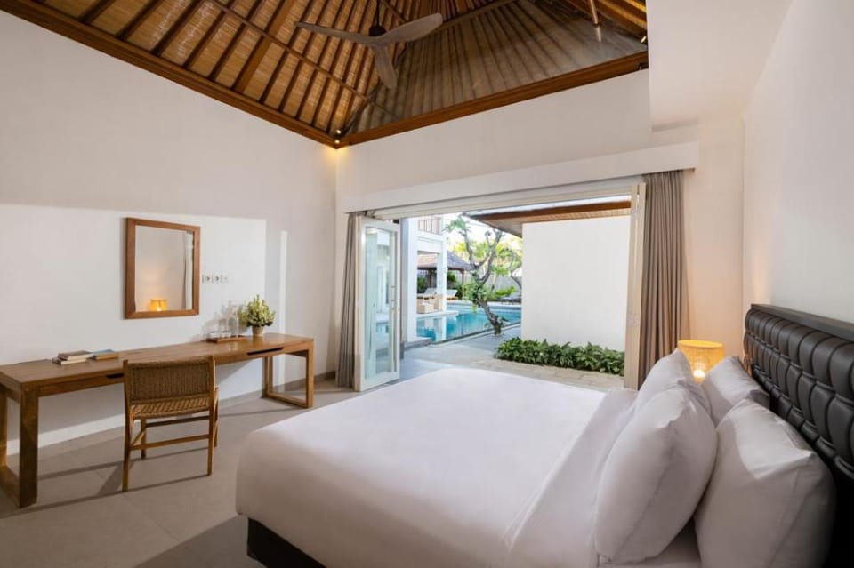 Tropical 5 Bdr Villa with Private pool in Seminyak Villa in Kuta