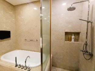 Straits Quay Marina Suites 501 @AuroraHomes Vacation rental in Penang