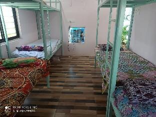 Shravani home stay for women Vacation rental in Maharashtra