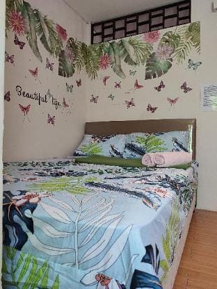 B&E's Affordaplace - Minimalist 1br w/ Netflix  Apartment in Bacoor