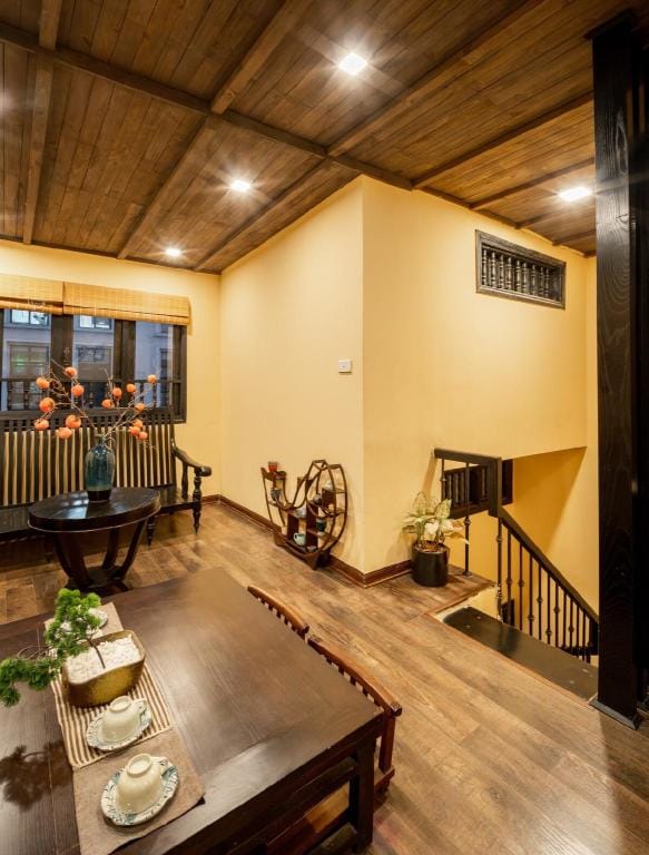 Indochine/4BRs/Penthouse/Ctr Of HoanKiem Apartment in Hanoi