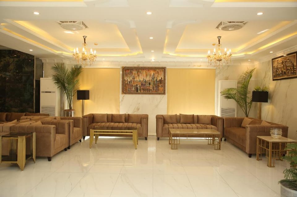 Al Nafoura hotel Hotel in Lahore