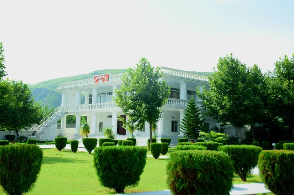 Orange Lake Resort Hotel in Punjab