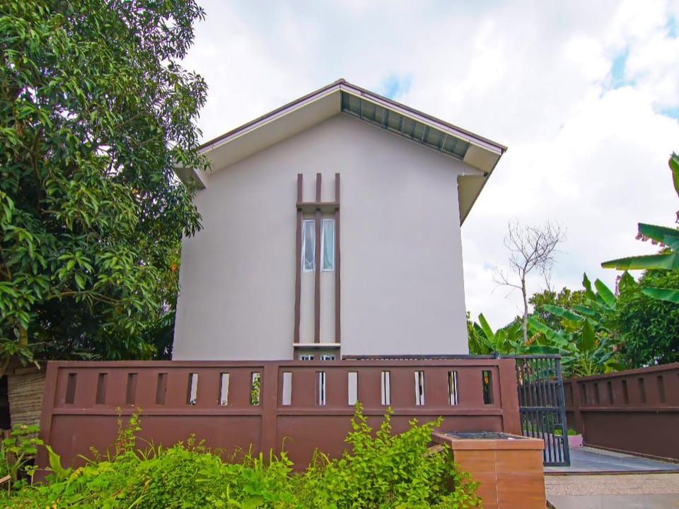 Hotel O Putri Guest House Syariah Near SPBU Rimbo Panjang Hotel in West Sumatra, Indonesia