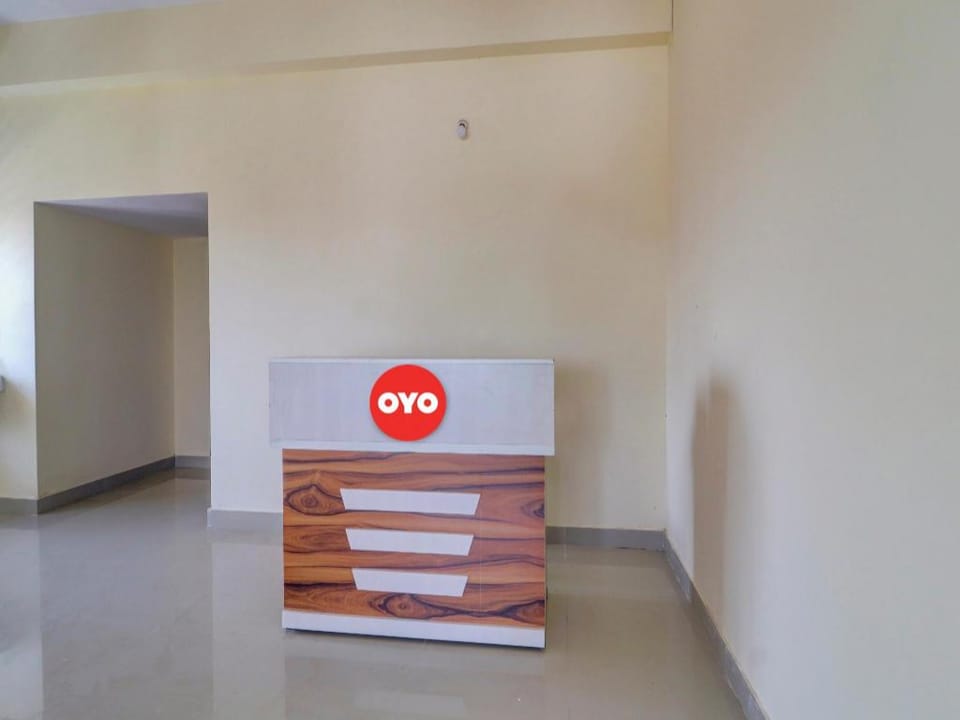 Super Collection O RBS NFC Road Hotel in Secunderabad