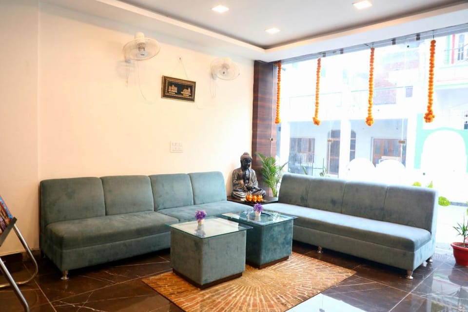 Hotel Shreya Galaxy Hotel in Uttarakhand