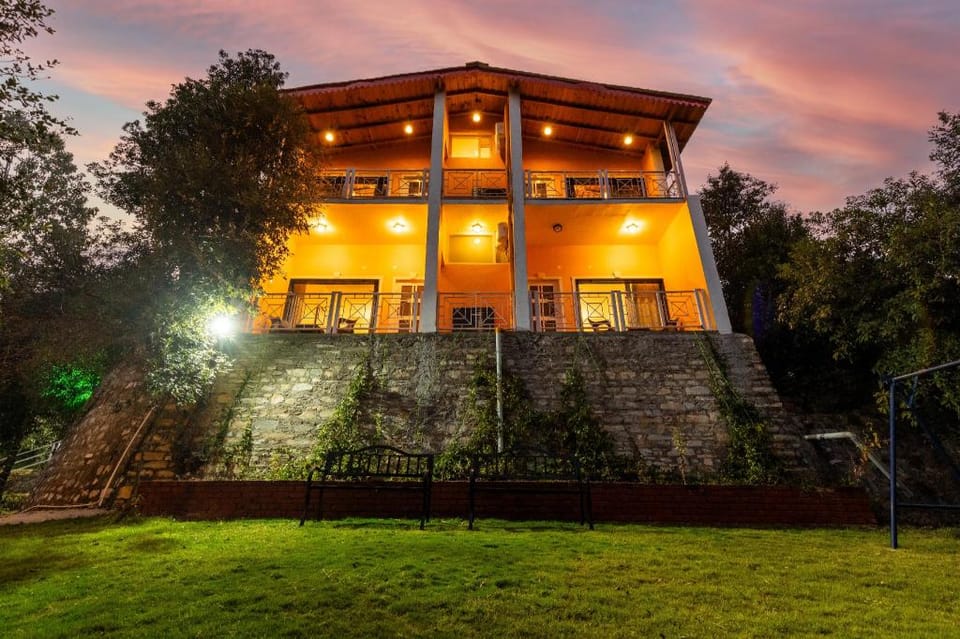 Aranya Mukteshwar Resort in Uttarakhand