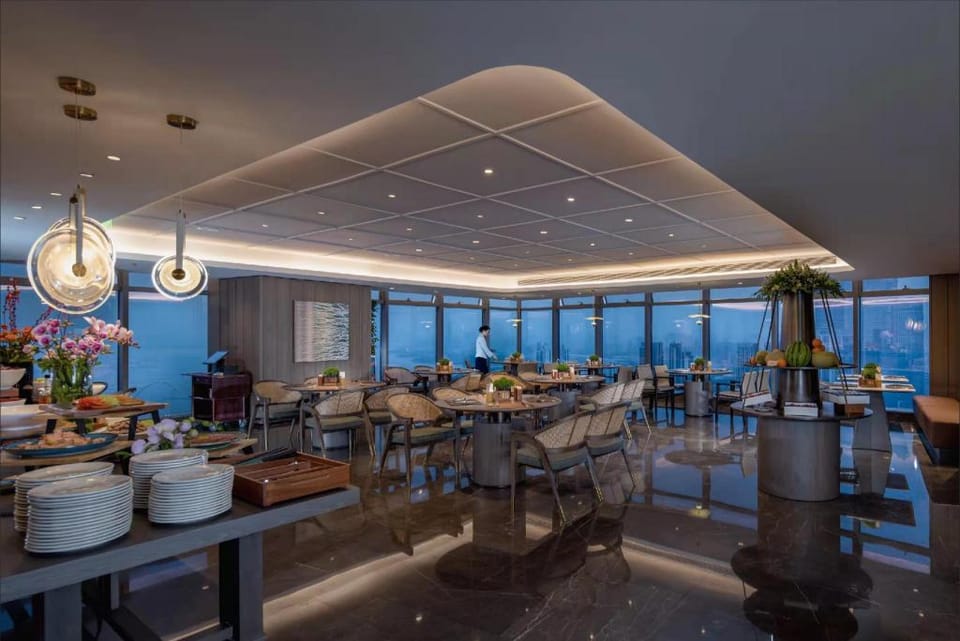 UrCove by Hyatt ShenZhen Bay Hotel in Hong Kong