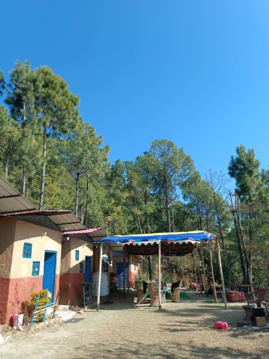 11 Gaon Mudhouse Homestay Vacation rental in Uttarakhand