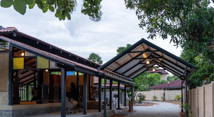 Akshaya Bungalow by Sparsa Villa in Kerala