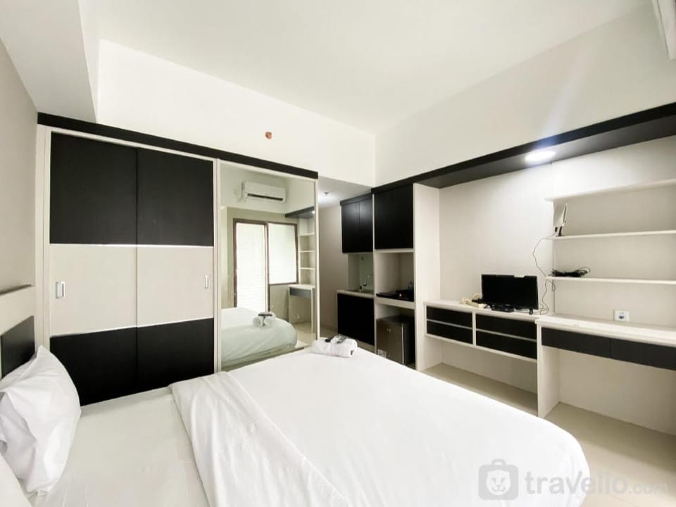 Homey Studio at LRT City Jatibening By Travelio Apartment in Jakarta