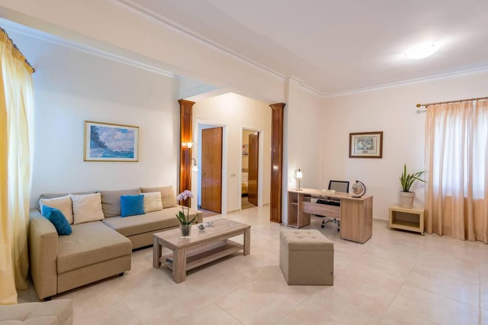 Katerina Residence Beachfront plaz Eot Apartment in Zakynthos