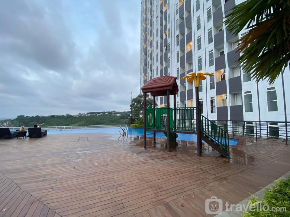 Homey 1BR without Living Amartha View By Travelio Apartment in Indonesia