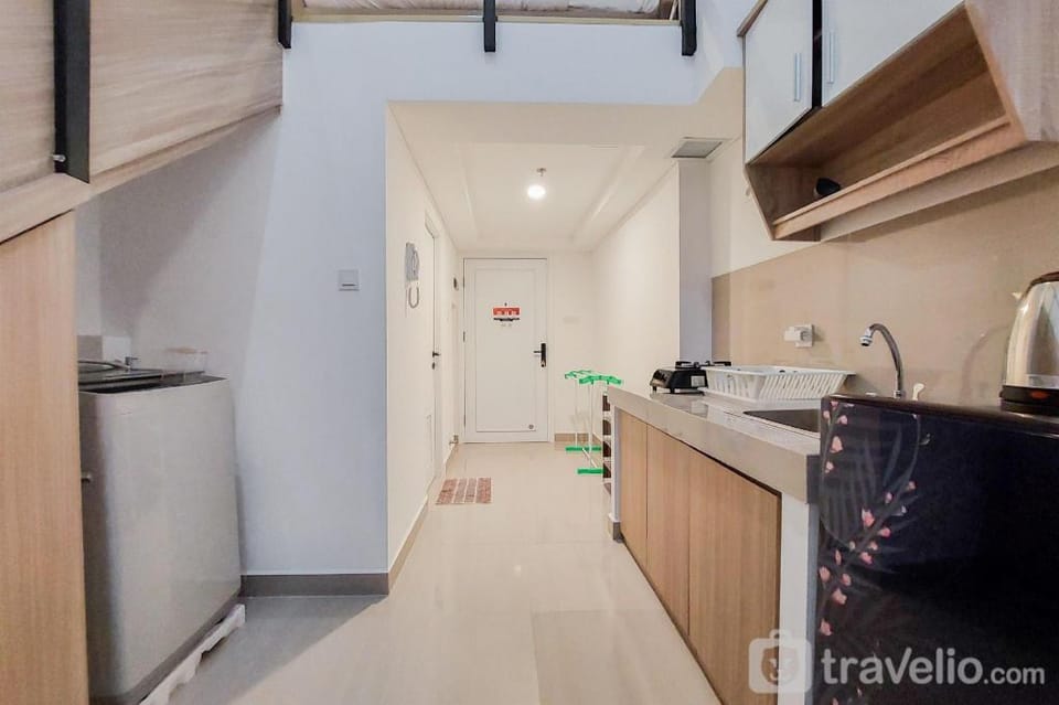 Spacious Studio Loft Kingland Avenue By Travelio Apartment in West Java