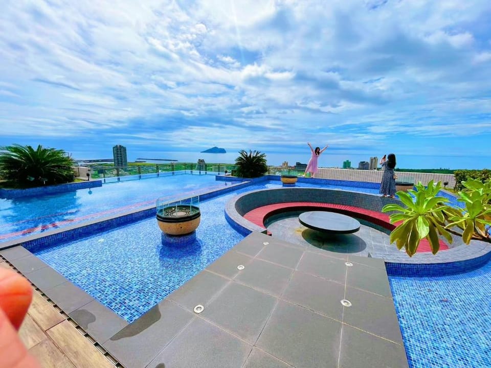 Yilan 光嶼海溫泉海景無邊際泳池 Apartment in Taiwan, Province of China