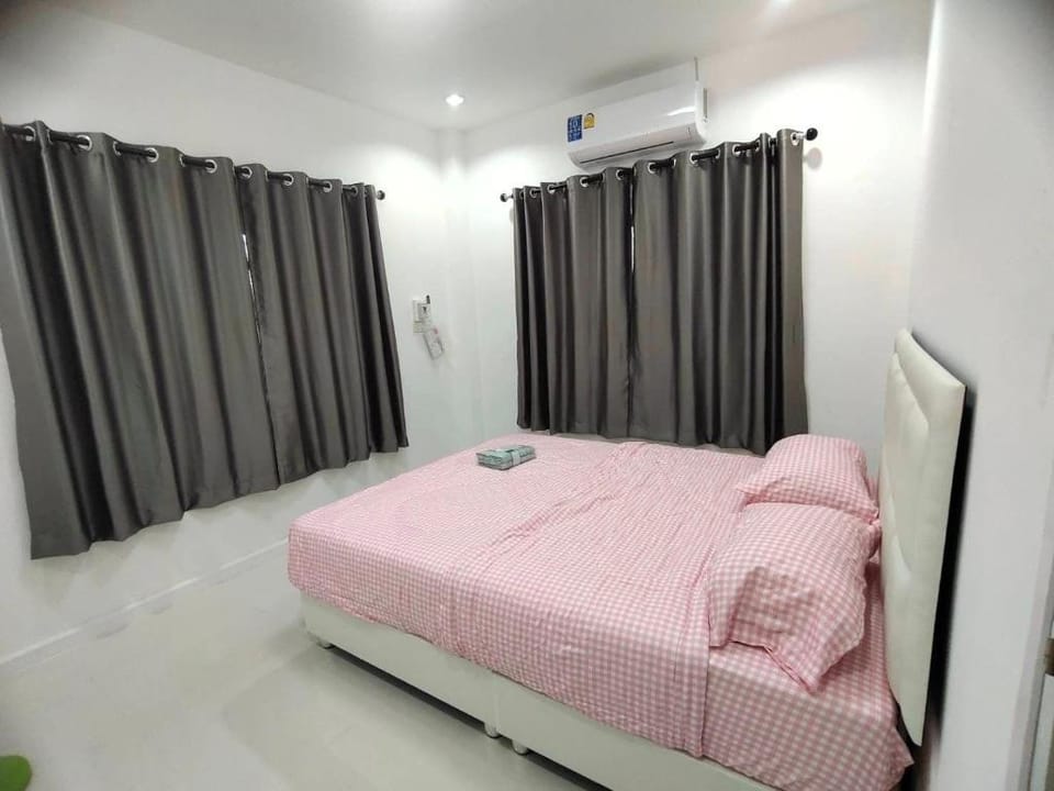 Baan Meesuk Vacation rental in Laos