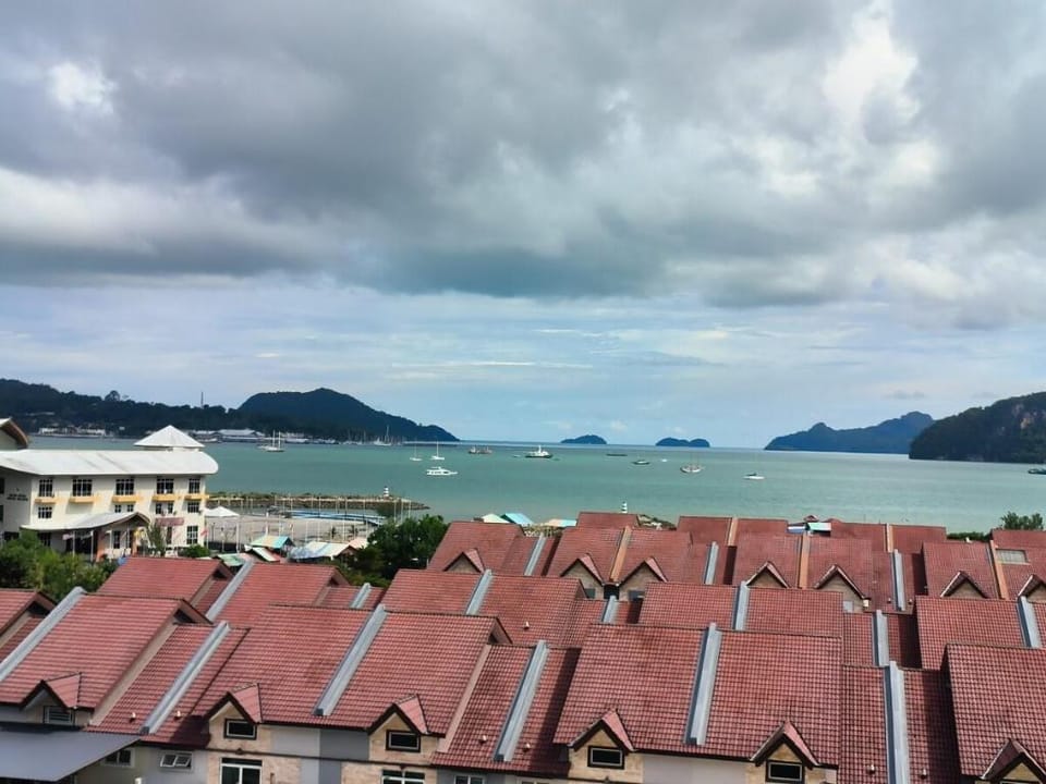 BlueSky Seaview Homestay 3BR Vacation rental in Kedah