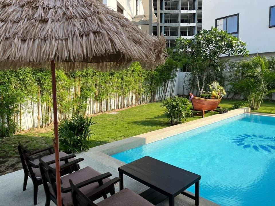 Nova Beach 5BR Pool Villa 한국어 환영 A1 Villa in Pattaya City