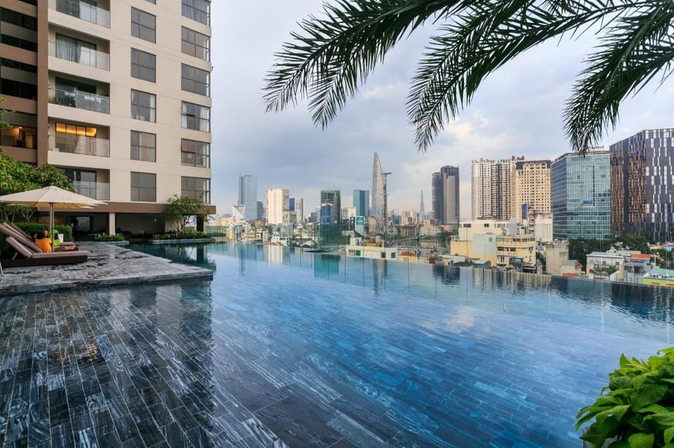 UTACondotel  3Bedrooms river view Apartment in Ho Chi Minh City