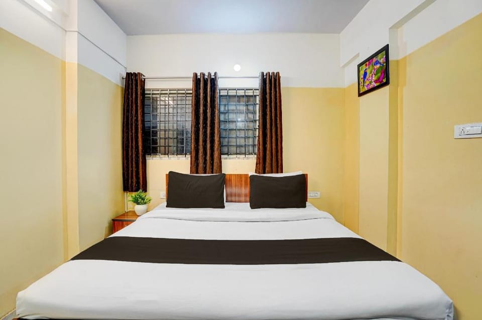 Hotel O RLV Green Palace Hotel in Bengaluru