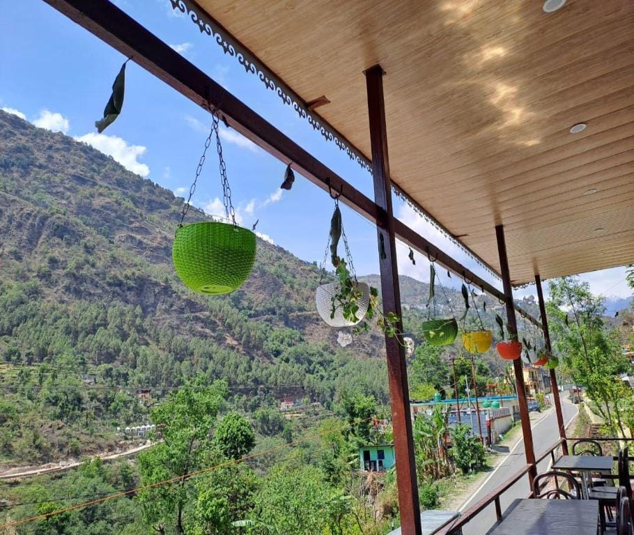 Kedar Chaukhamba Homestay Vacation rental in Uttarakhand