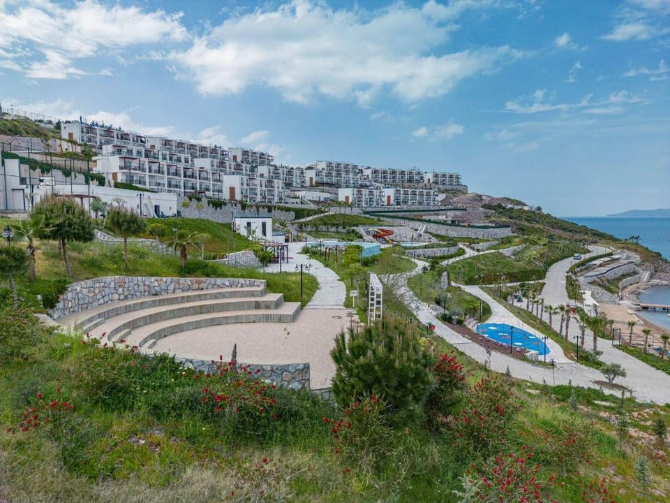 Apatment Дуплекс 2+1 с собственным пляжем Apartment in Muğla Province